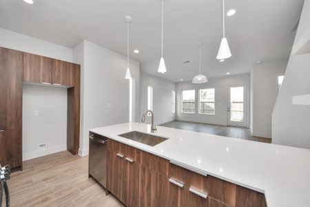 New construction Single-Family house 3005 Ocean Cay Dr, Houston, TX 77047 - image 12