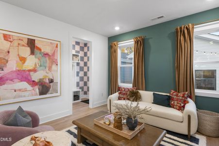 New construction Single-Family house 851 Central Park Dr, Raleigh, NC 27604 - image 18