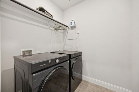 Prestige Collection at Overland Grove 16