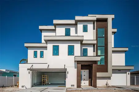New construction Single-Family house 7981 2Nd Ave S, St. Petersburg, FL 33707 - image