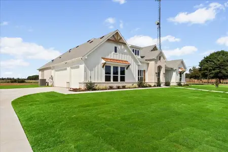 New construction Single-Family house 1000 Brock Heights Ct, Brock, TX 76087 - image