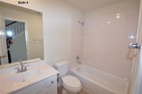 New construction Single-Family house 2213 Ensenada Dr, League City, TX 77539 - image 5