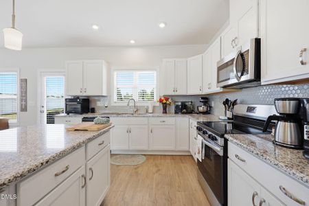New construction Single-Family house 104 Kavanaugh Rd, Wake Forest, NC 27587 plan The Caroline - image 9