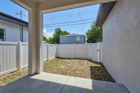 New construction Single-Family house 3109 Queen St N, St. Petersburg, FL 33713 - image