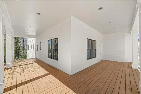 New construction Single-Family house 649 Hemlock Cir Se, Atlanta, GA 30316 - image
