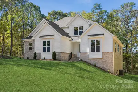 New construction Single-Family house 2416 Forrestbrook Dr, Kannapolis, NC 28083 - image