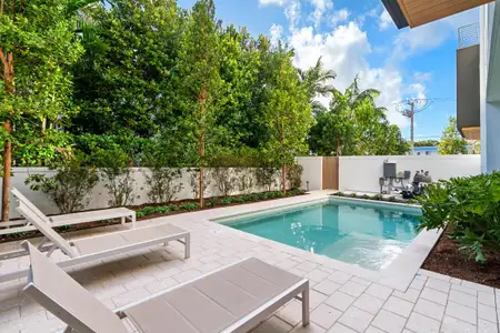 New construction Townhouse house 367 Venetian Dr, Delray Beach, FL 33483 - image