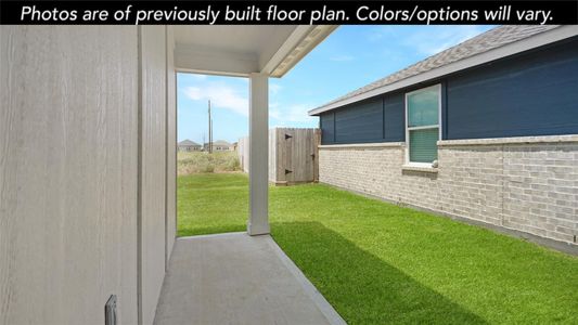 New construction Single-Family house 25736 John Wayne Rd, Splendora, TX 77372 plan Redwood - image