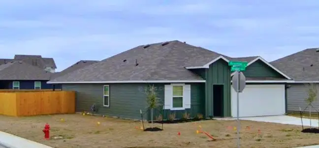 New construction Single-Family house 320 Wirecrested Dr, Lockhart, TX 78644 - image