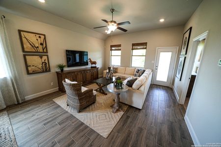 New construction Single-Family house 2215 Gabby Cole, San Antonio, TX 78253 Durango- photo 6 6