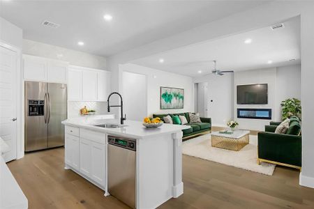 New construction Single-Family house 7481 County Road 1230, Godley, TX 76044 plan The Pinecrest - image 5