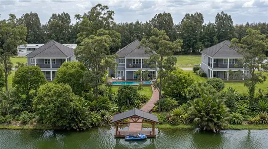 New construction Single-Family house 17372 Glossy Pomelo Wy, Winter Garden, FL 34787 - image