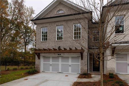 New construction Townhouse house 131 Wards Crossing Wy, Unit 19, Johns Creek, GA 30022 - photo 0