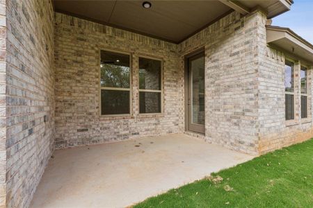 New construction Single-Family house 728 Jameson, Springtown, TX 76082 - photo 5 5