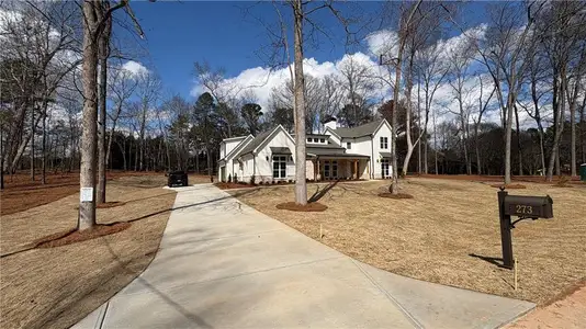 New construction Single-Family house 273 Hickory Hills Dr, Jefferson, GA 30549 - image
