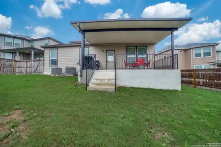 New construction Single-Family house 15323 Danae Bnd, San Antonio, TX 78245 null- photo 24 24