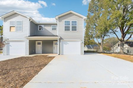 New construction Townhouse house 2012 Crown Point Dr, Albemarle, NC 28001 null- photo 2 2