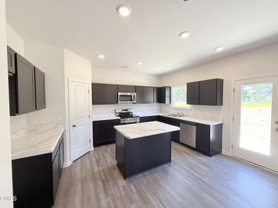 New construction Single-Family house 330 Spirit Springs Rd, Smithfield, NC 27577 plan The McGinnis - image 4