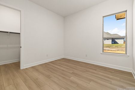 New construction Single-Family house 241 Stone Lp, Castroville, TX 78009 null- photo 23 23