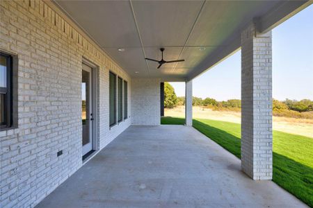 New construction Single-Family house 2004 Parker Meadows Ct, Weatherford, TX 76087 null- photo 35 35