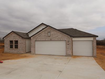 New construction Single-Family house 113 Greeley Dr, Floresville, TX 78114 plan Pizarro - image
