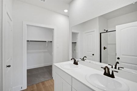 New construction Single-Family house 2407 Stonebriar Ln, Sherman, TX 75092 - image 9