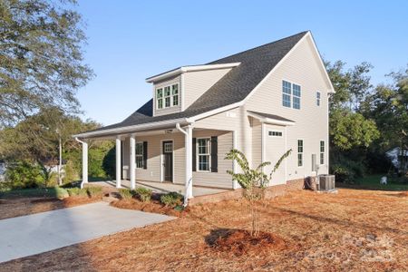 New construction Single-Family house 1323 Christopher Cir, Rock Hill, SC 29730 null- photo 1 1