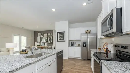 New construction Single-Family house 5451 Baybrook Cir, College Park, GA 30349 plan Elston - image