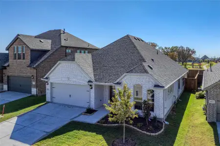 New construction Single-Family house 617 Brazos Dr, Van Alstyne, TX 75495 - image