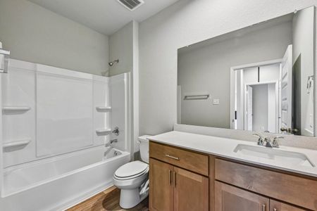 New construction Single-Family house 12004 Murano Dr, Austin, TX 78747 plan Cloverleaf 1533 - image 9