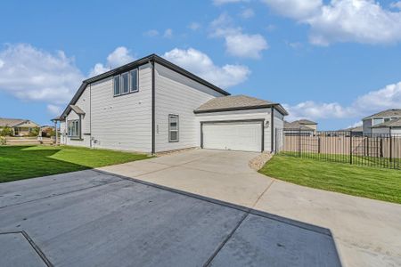 New construction Single-Family house 8606 Dongan Dr, Austin, TX 78744 plan Aura - image