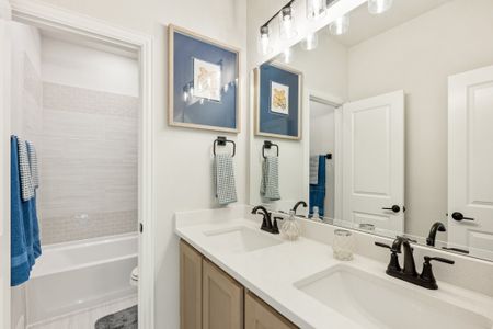 New construction Single-Family house 1012 Brenham Dr, Godley, TX 76044 plan Carolina IV - image 12