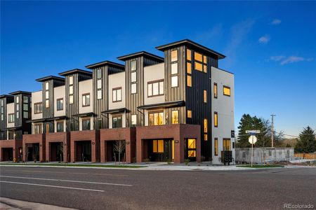 New construction Townhouse house 2142 Applewood Dr, Lakewood, CO 80215 H- photo 0