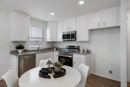 New construction Single-Family house 10053 Salem Ct, Commerce City, CO 80022 plan Muir - image 4