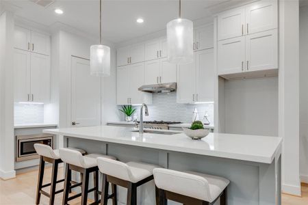 New construction Single-Family house 1613 Park St, Houston, TX 77019 null- photo 13 13