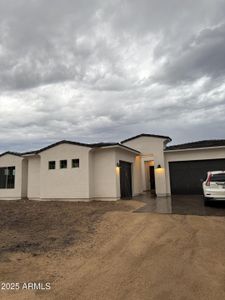 New construction Single-Family house 3212 W Adamanda Dr, Phoenix, AZ 85086 - image