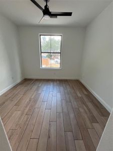 New construction Single-Family house 109 Cove Pt, Conroe, TX 77356 - image 10