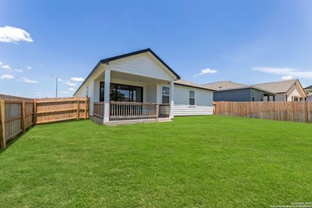 New construction Single-Family house 16646 Rosemary Rdg, Elmendorf, TX 78112 - image 3