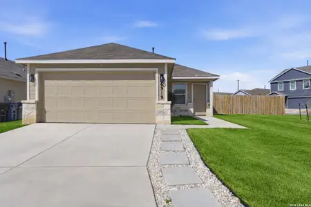 New construction Single-Family house 6919 Stellar Cv, San Antonio, TX 78252 plan Kowski - image