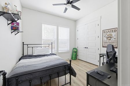 New construction Single-Family house 541 Rio Azul Dr, Bandera, TX 78063 - image 12