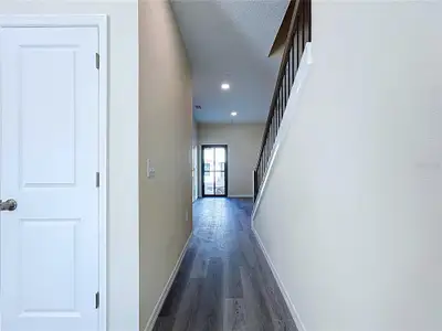 New construction Townhouse house 4368 Cambio Gardens Ct, Tampa, FL 33610 - image 17