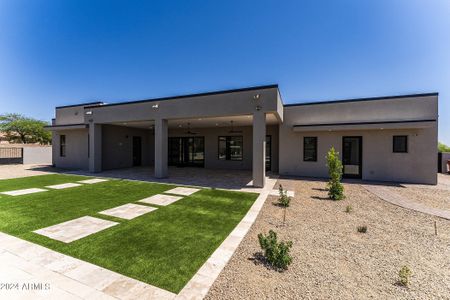 New construction Single-Family house 12560 E Cochise Dr, Scottsdale, AZ 85259 null- photo 32 32