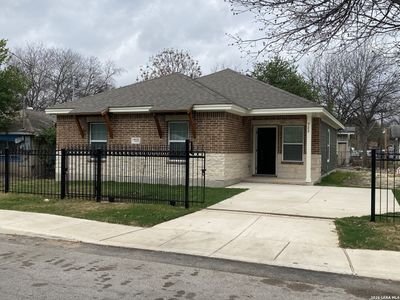 New construction Single-Family house 723 S San Bernardo Ave, San Antonio, TX 78237 - image