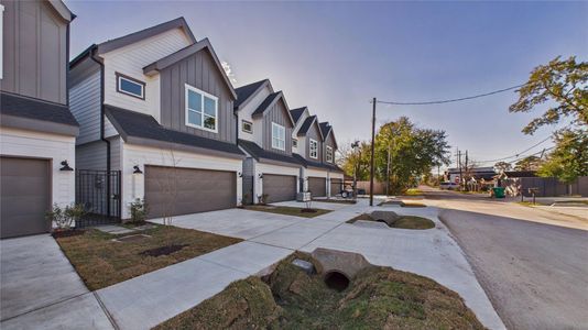 New construction Single-Family house 5027 Golden Forest Dr, Unit C, Houston, TX 77091 - image