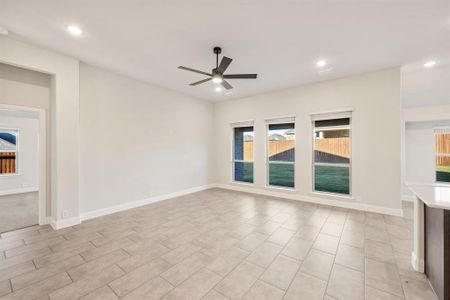 New construction Single-Family house 1016 Cedar River Dr, Godley, TX 76044 plan Carolina - image 18