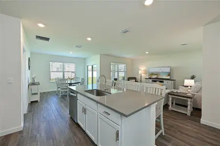 New construction Single-Family house 3723 Hatchery Way, Bradenton, FL 34211 null- photo 1 1