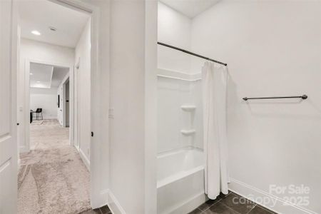 New construction Single-Family house 131 High Lake Dr, Statesville, NC 28677 plan Columbia - image 5