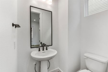 New construction Single-Family house 806 Fisher St, Unit F, Houston, TX 77018 - image 6