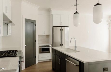 New construction Condo house 405 Chatham View Rd, Cary, NC 27511 - image 11