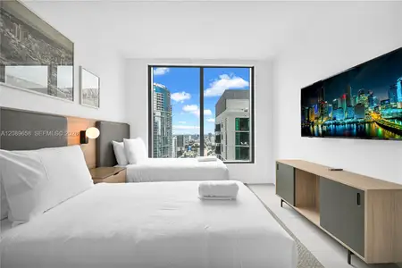 New construction Condo house 159 Ne 6Th St, Unit 4015, Miami, FL 33132 - image 10